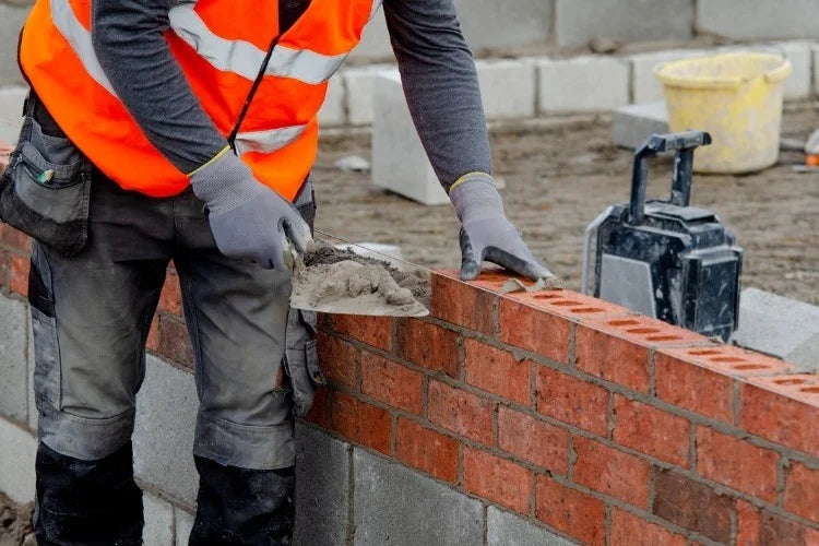 Toolbox talks: External walls